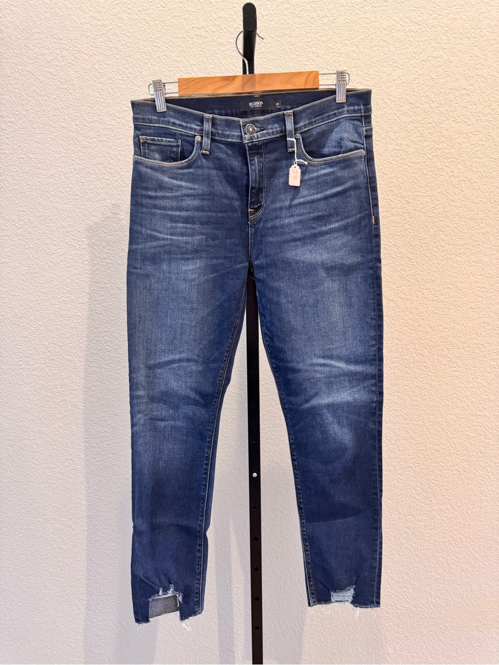 Hudson Jeans Medium Blue Cropped Distressed Ankle Skinny Jeans